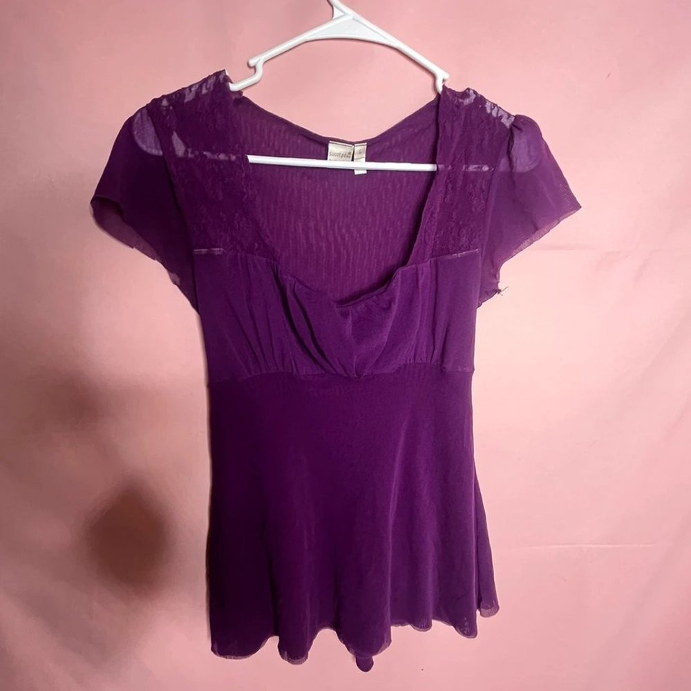 Sweet pea mesh milkmaid top size L